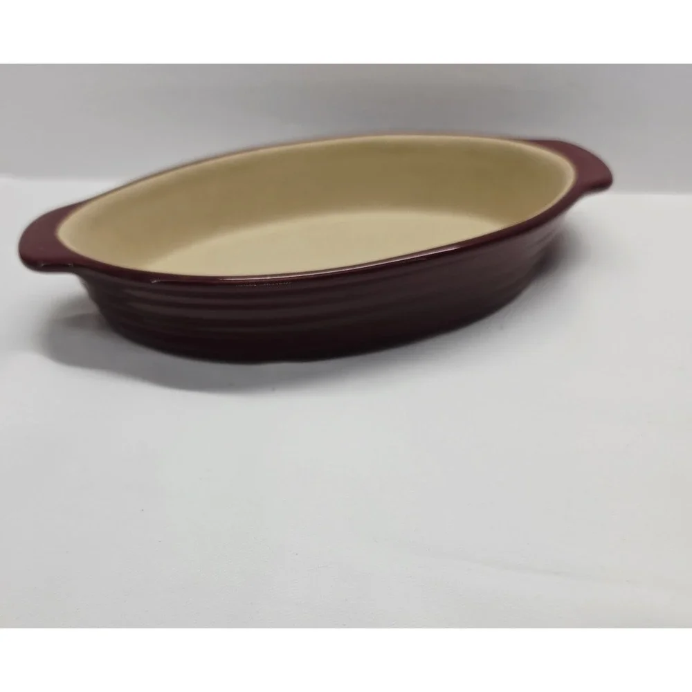Pampered Chef Small Oval Baker Cranberry Family Heritage Tradition USA 9.75